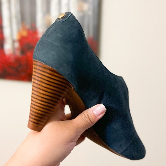 JORGE BISCHOFF Confort Heels - Picture 7 of 10